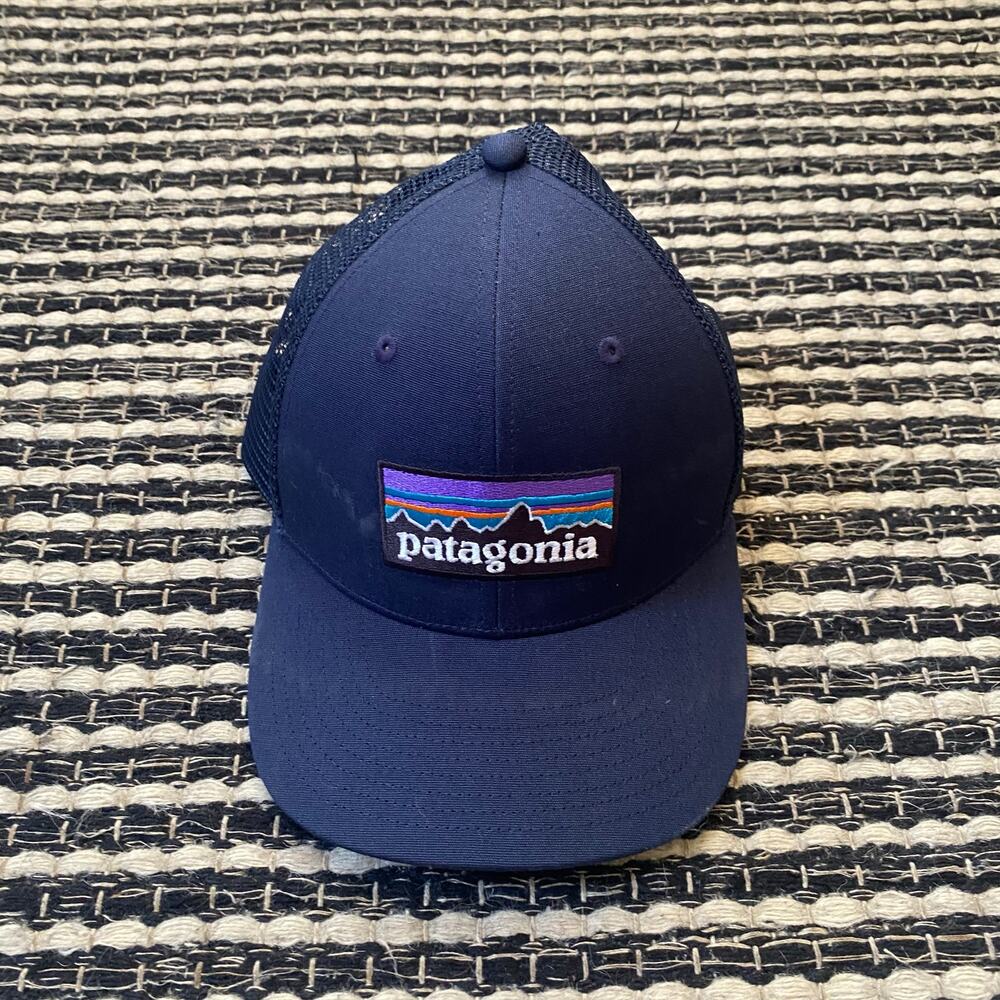 🌿 Patagonia Navy Blue Graphic P6 Logo Mesh Snap Back Tucker Hat OS